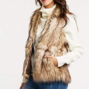 Charlotte Russe Faux Fur Vest 2X